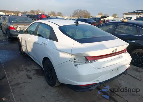 2023 Hyundai Elantra Sel from USA, damaged, VIN 5NPLM4AG5PH112259